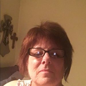 Meet your Posher, Bobbie